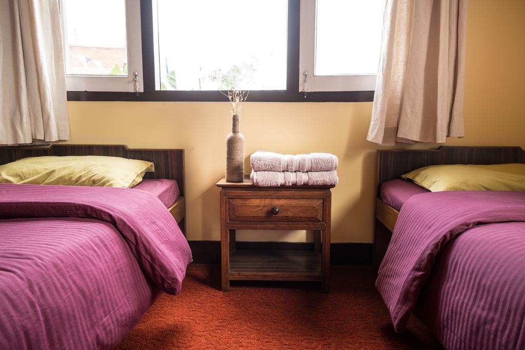 קטמנדו Swayambhu View Guest House מראה חיצוני תמונה