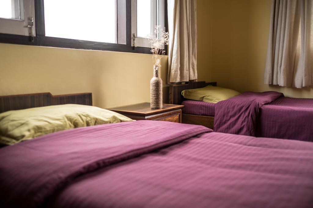קטמנדו Swayambhu View Guest House מראה חיצוני תמונה